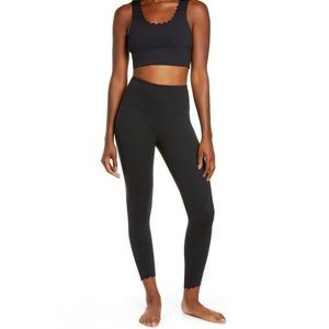 Z by Zella Black Scallop Leggings